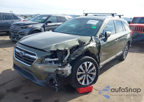 2019 Subaru Outback 3.6R Touring z USA, uszkodzony, nr VIN 4S4BSETC9K3216724